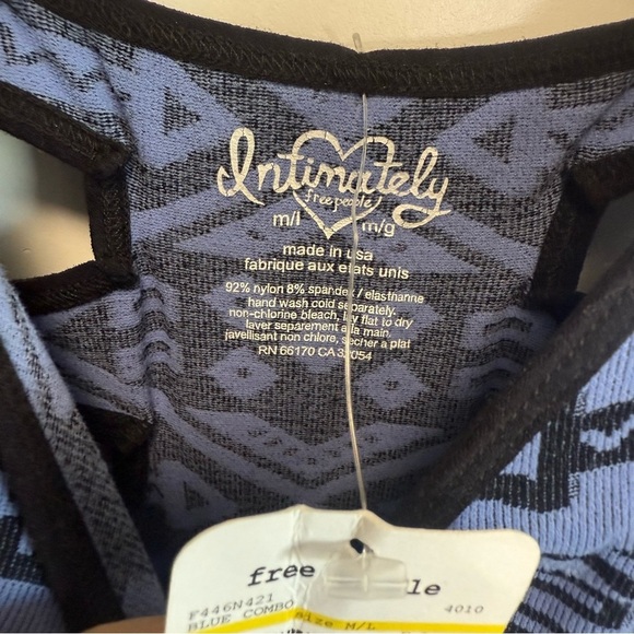 NWT FREE PEOPLE Blue Combo Stretchy Knit Body Con Aztec Dress! M/L Medium NEW - Picture 4 of 8